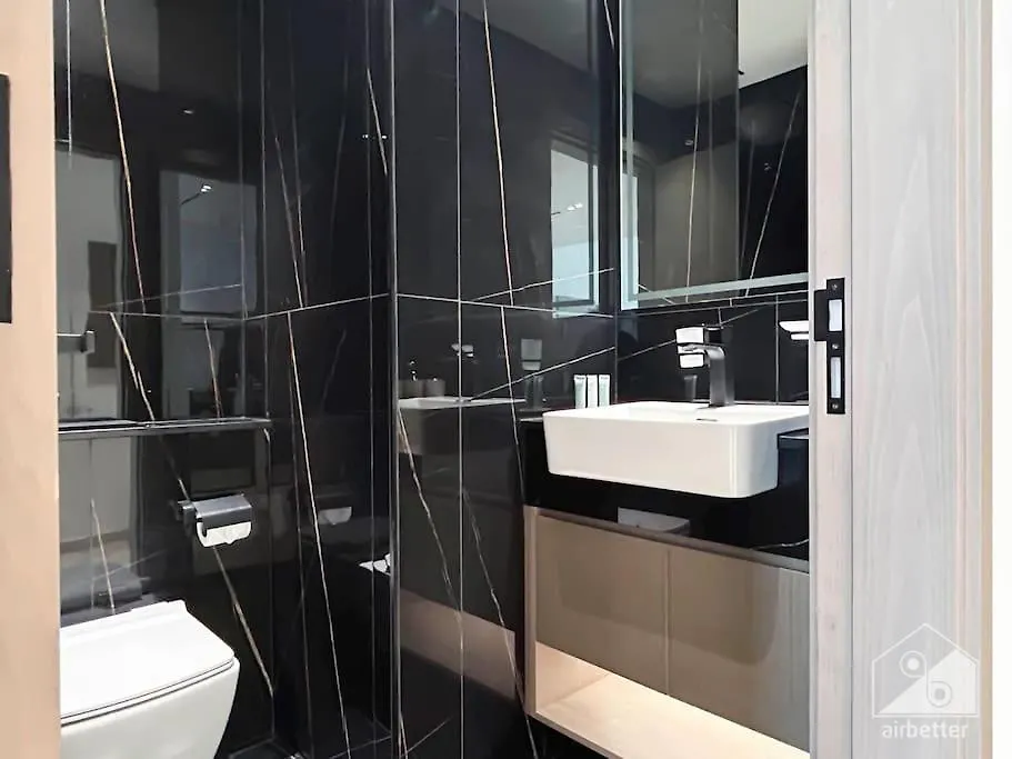 Apartment City Views & Comforts At Binghatti Emerald Dubai United Arab Emirates