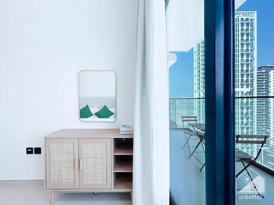 City Views & Comforts At Binghatti Emerald Dubai Apartment