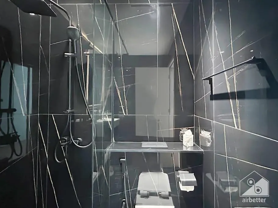 Apartment City Views & Comforts At Binghatti Emerald Dubai