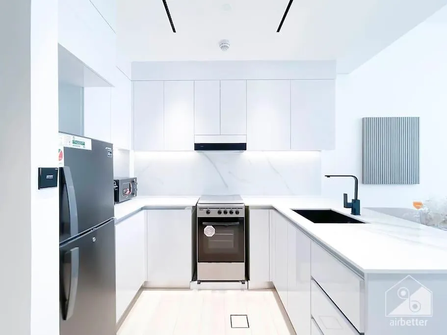 City Views & Comforts At Binghatti Emerald Dubai